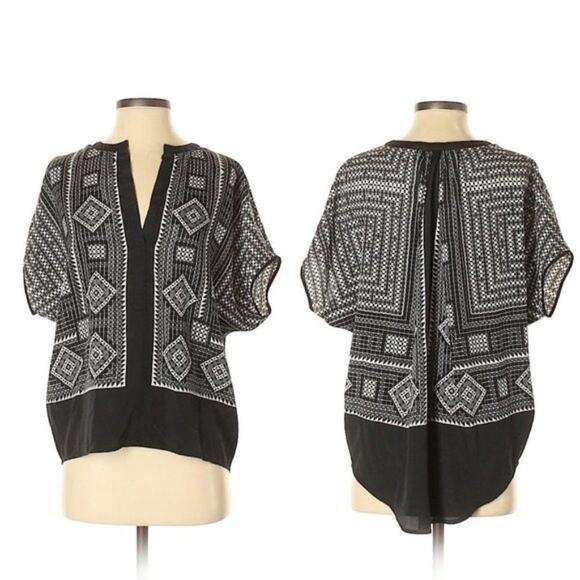 BCBG MaxAzira 'Ayanna' Geometric Print Boho Scarf Blouse Black/White size XS - Picture 7 of 10